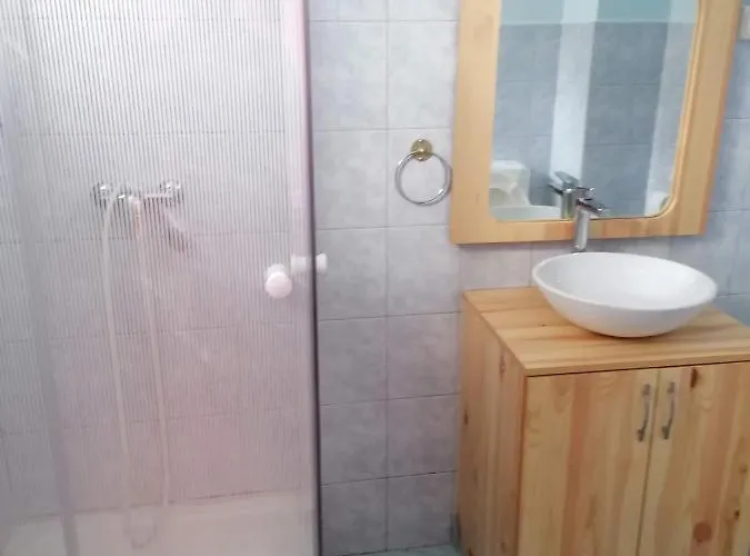 Park Vendeghaz בית הארחה