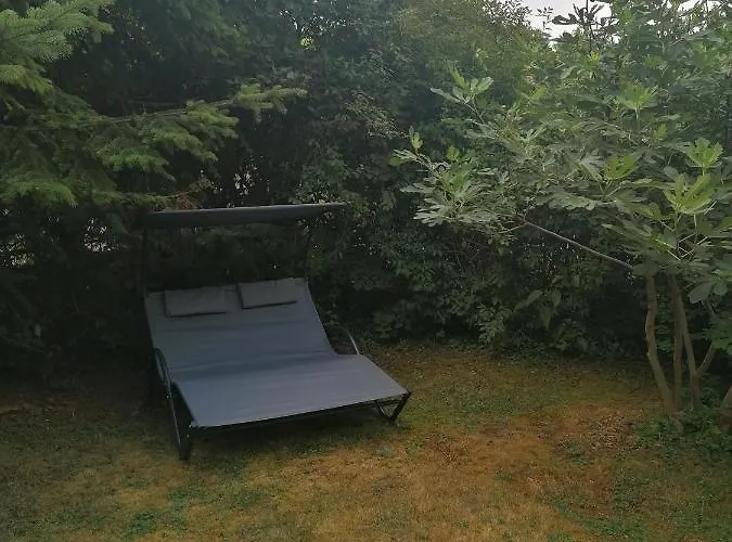 Park Vendeghaz בית הארחה 3*